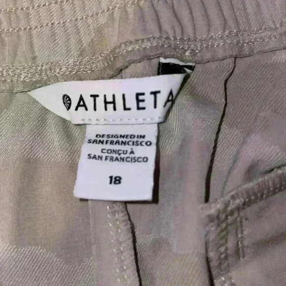 Athleta tan camo black print Brooklyn joggers size 18 - Picture 4 of 6